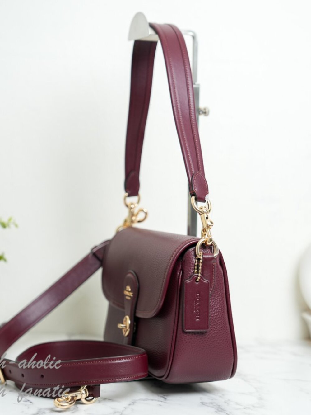 COACH CY683 Hadley Shoulder Bag Crossbody Leather in Dark Wine Gold - Picture 7 of 14